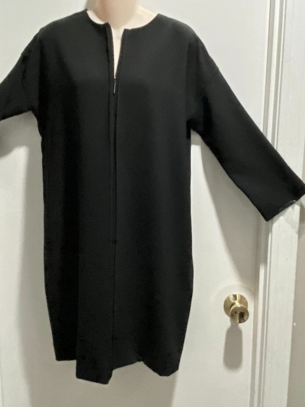 Vince Black Drop Sleeve 1/4 Front Zip Minimalist Career Midi Knee Shift Dress XS